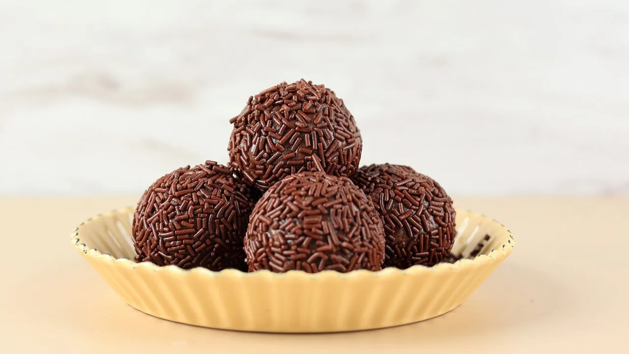 Brigadeiro Saudável: Receita Fit com Apenas 3 Ingredientes