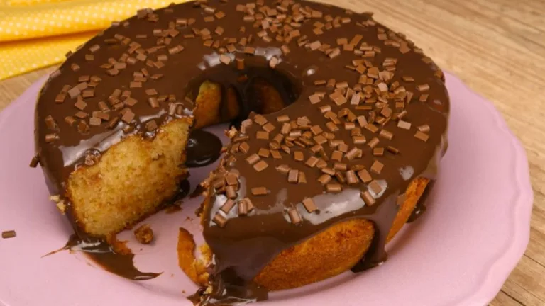 bolo de creme de leite com ganache zero lactose