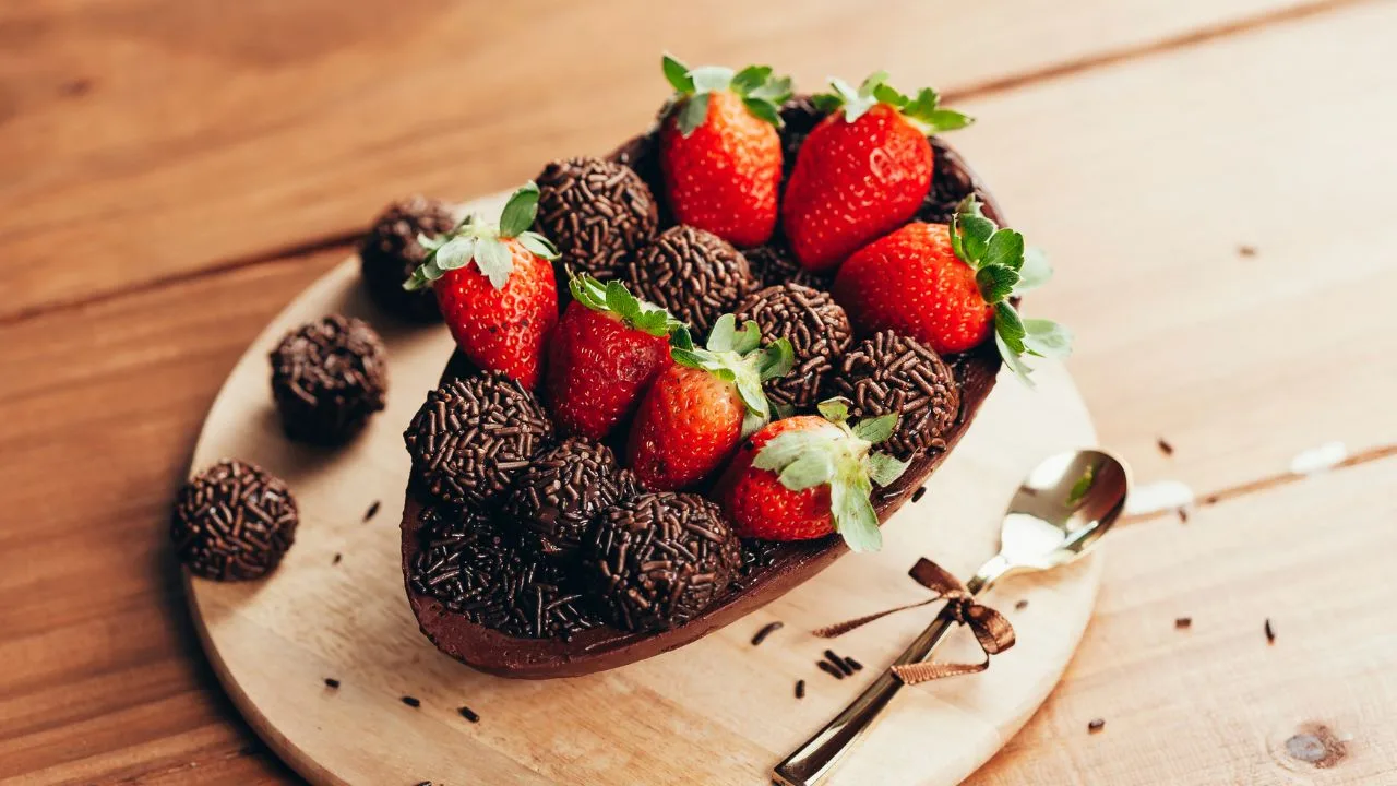 recheio de brigadeiro para ovo de páscoa de colher