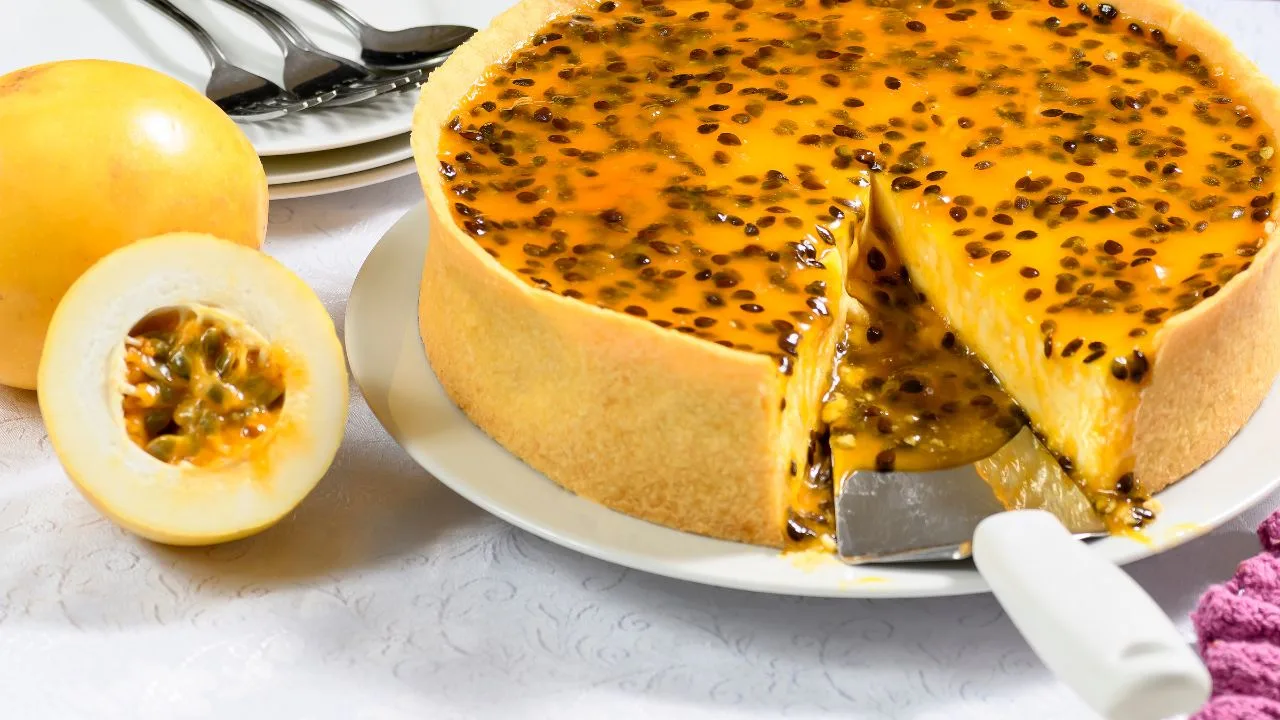 torta de maracujá com massa de biscoito