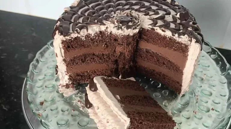 Imagem da Receita de Bolo Trufado de Chocolate.