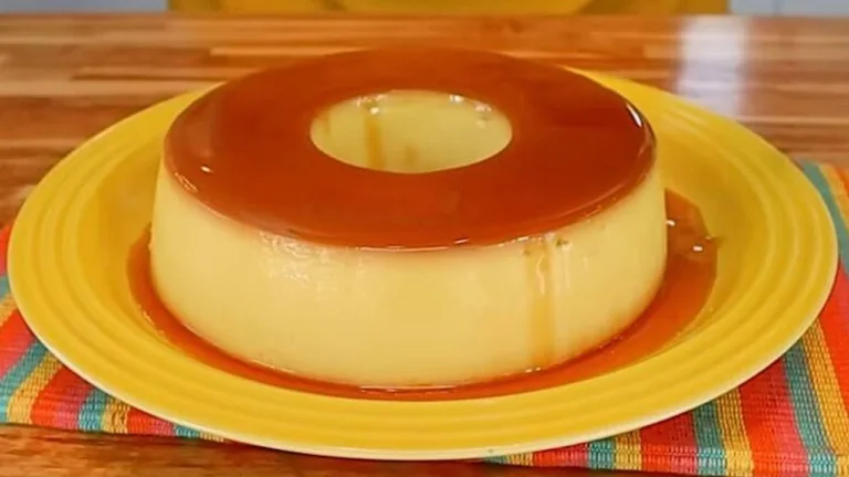 Imagem da receita de pudim de leite condensado sem furinho