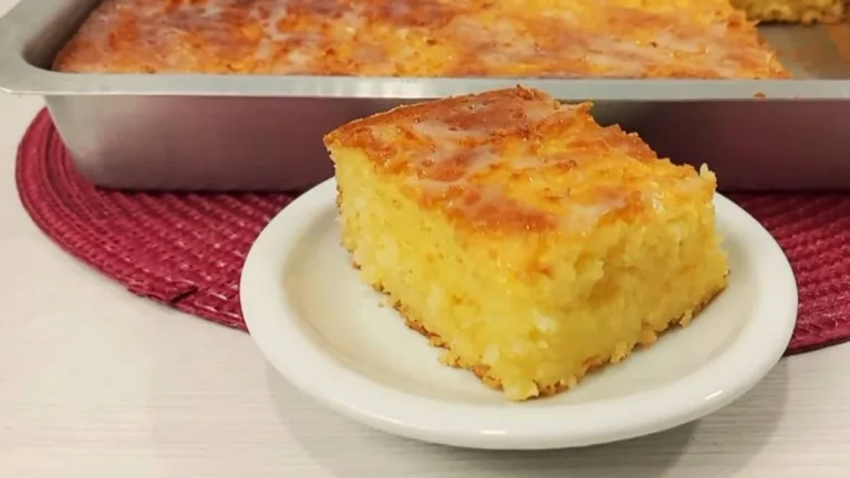 Imagem da Receita de Mané Pelado - O Bolo de Mandioca com Coco e Queijo