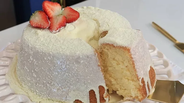 Imagem da Receita de Bolo Caseirinho Gourmet de Leite Ninho