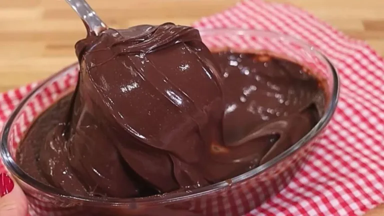 Imagem da Receita de Recheio de Chocolate para Bolo de Aniversário.
