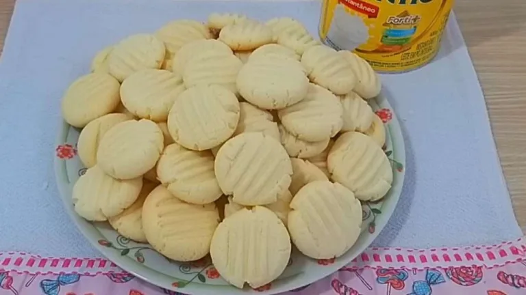 Imagem da Receita de Biscoito Amanteigado de Leite Condensado com Leite Ninho