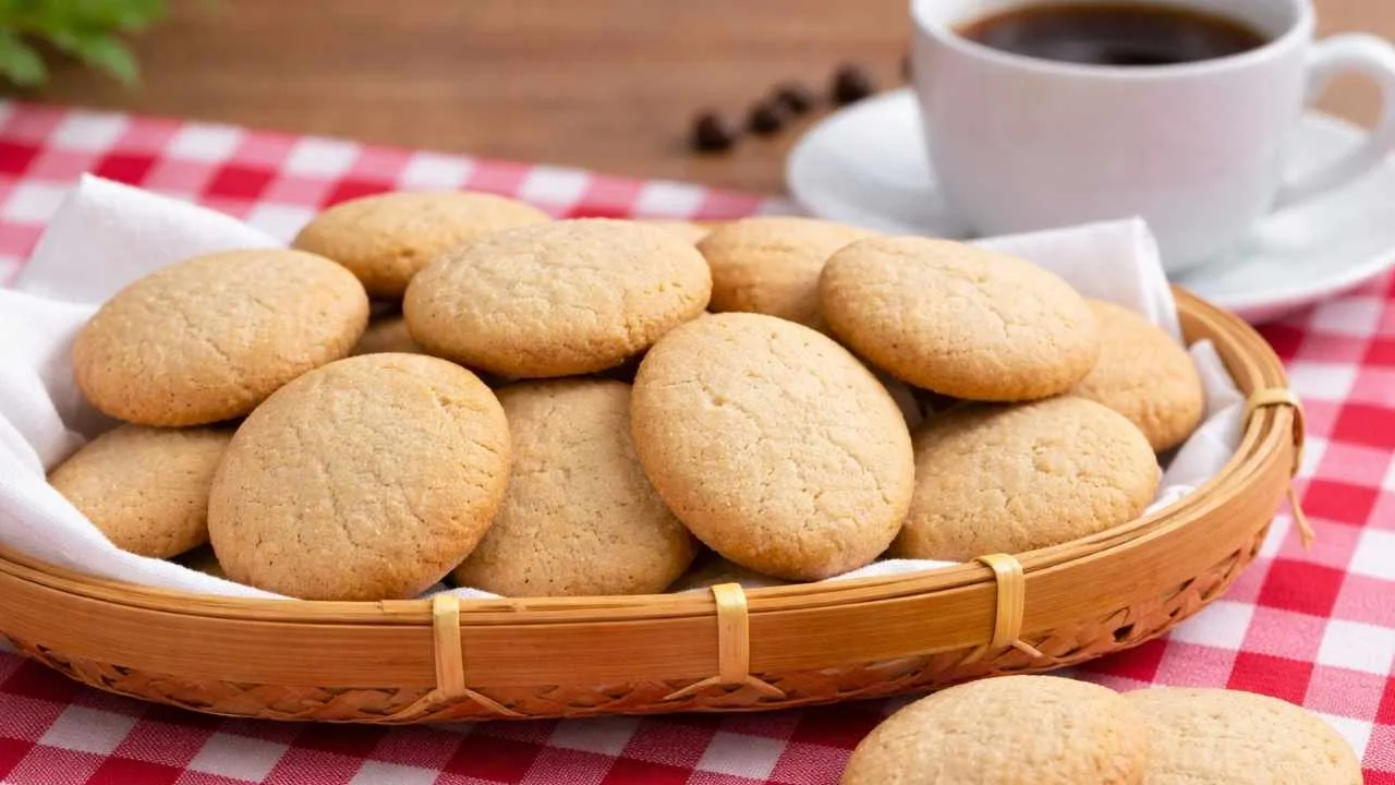 Imagem da Receita de Bolachinha Caseira Saudável Sem Fermento e Sem Açúcar.