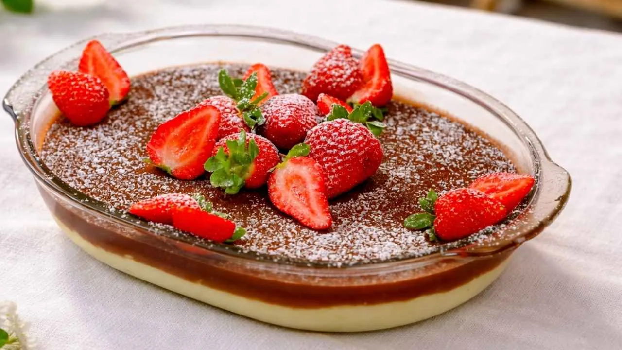 Imagem da Receita de Bombom Aberto de Leite Ninho na Travessa.