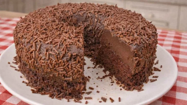 Imagem da Receita de Bolo Brigadeirão de Chocolate.