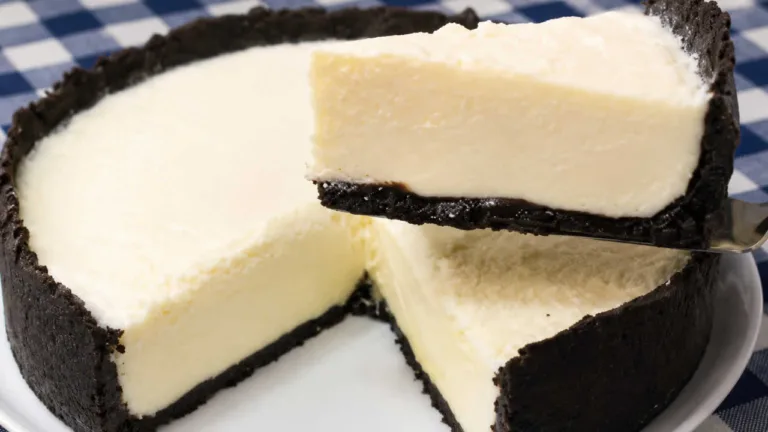 Imagem da Receita de Torta de Oreo com Leite Ninho.
